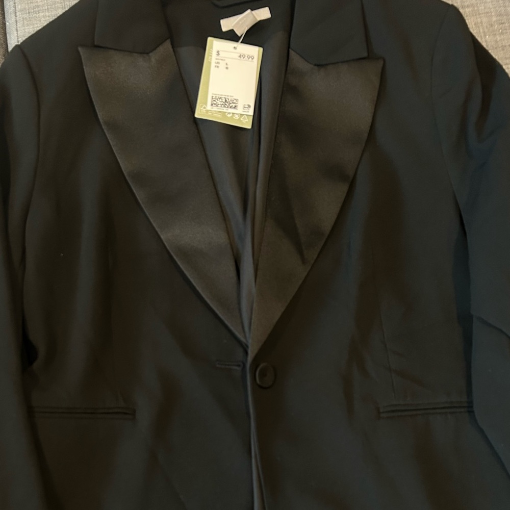 H&M Black Blazer